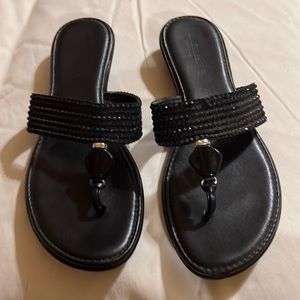 Nine West size 7 black sandals